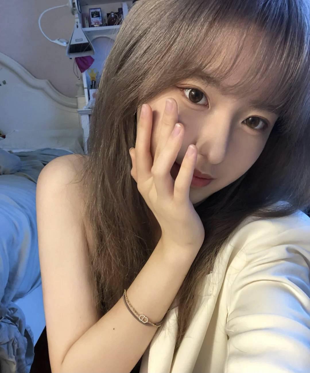 上海粉粉美鲍欣欣