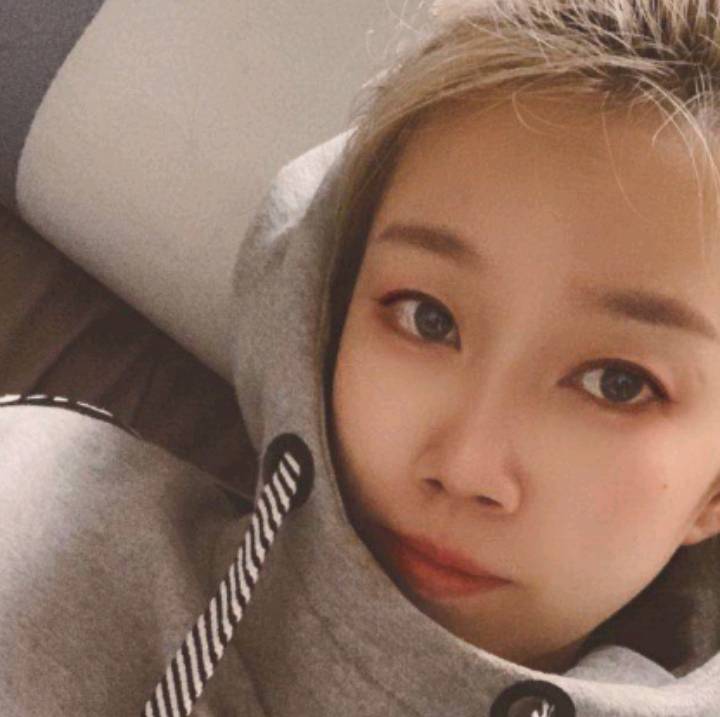 分享一saob漂亮的正妹