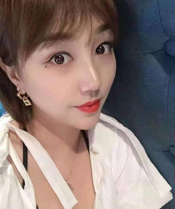 比较温柔体特的妹子