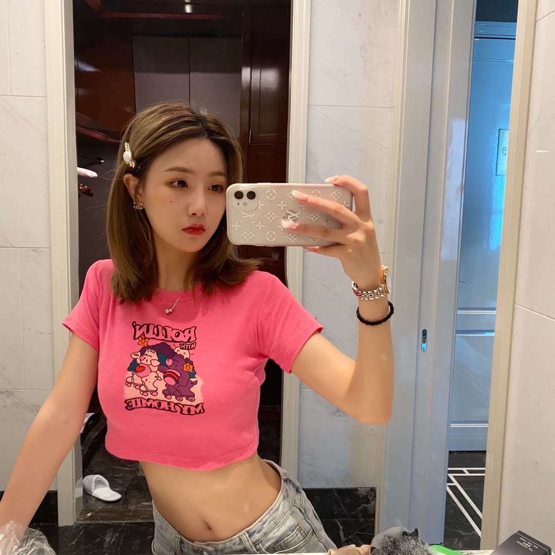 漂亮大方的婉儿