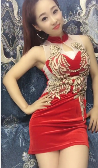 爆艹风Sao蕾丝情趣内衣大学生妹比基尼学过瑜伽舞蹈身材软会压一字马在jb上面旋转