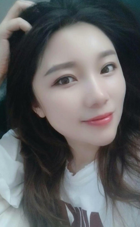 亲姐妹共侍一夫