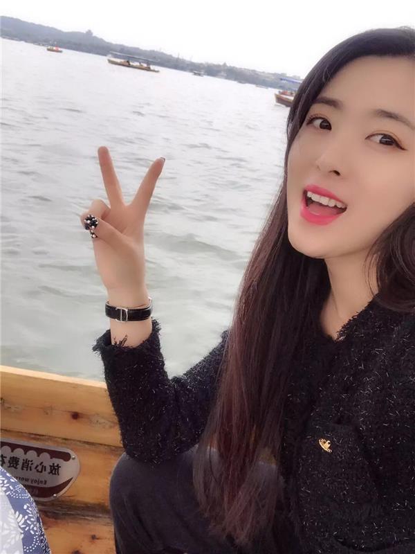 艹干轻熟美乳女萍萍 爽战