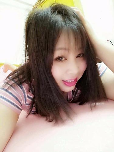 同和大波啊艳丰满身材漫[dulong69kb精油开背